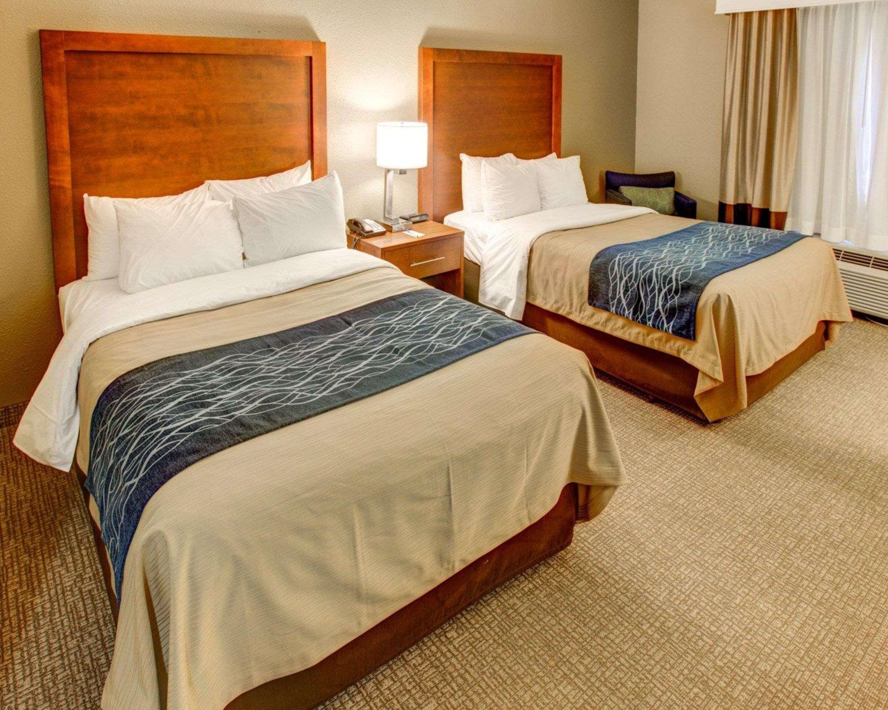Comfort Inn Conference Center Churchill Екстер'єр фото